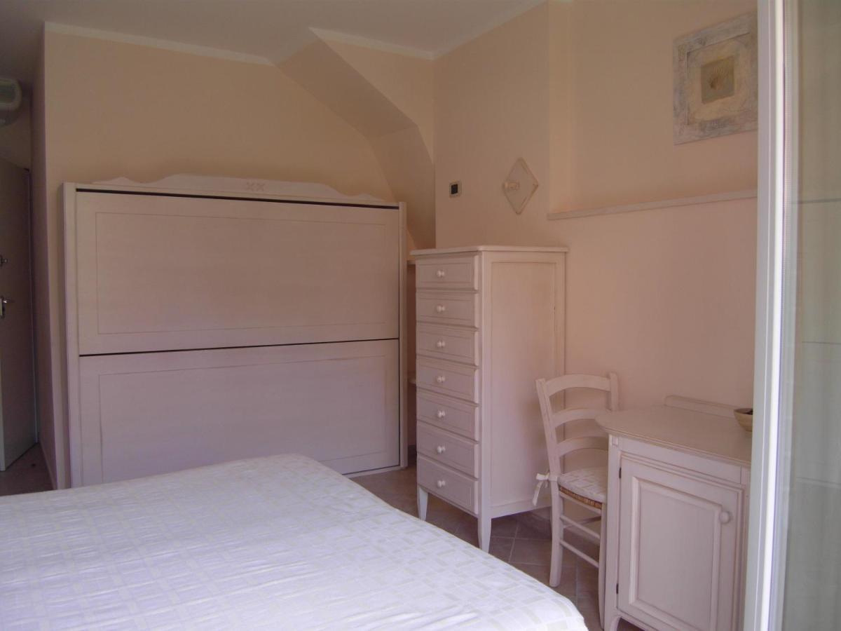 Residence Panama Alassio Exterior photo