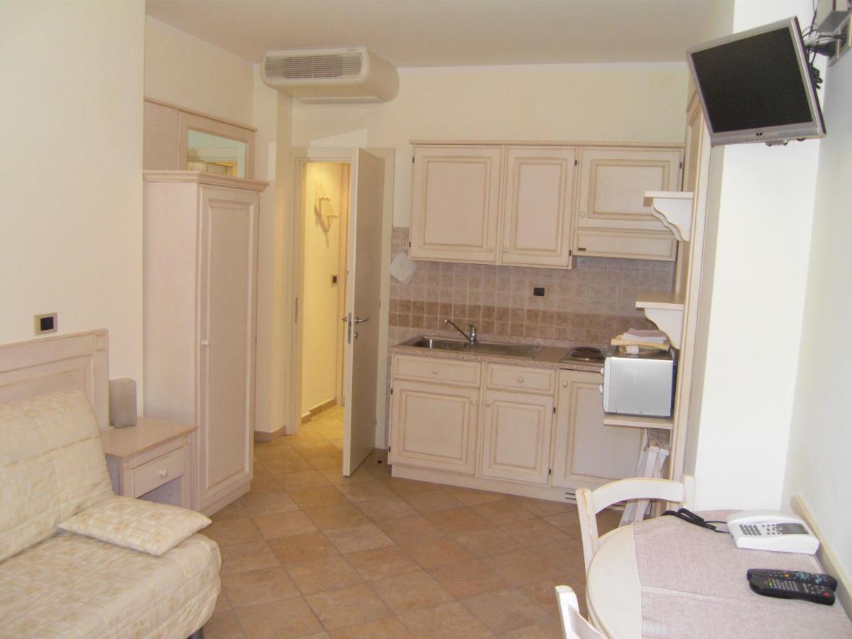 Residence Panama Alassio Exterior photo